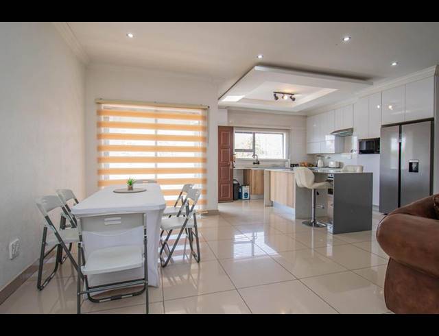 3 BEDROOM HOUSE FOR SALE IN THE ORCHARDS